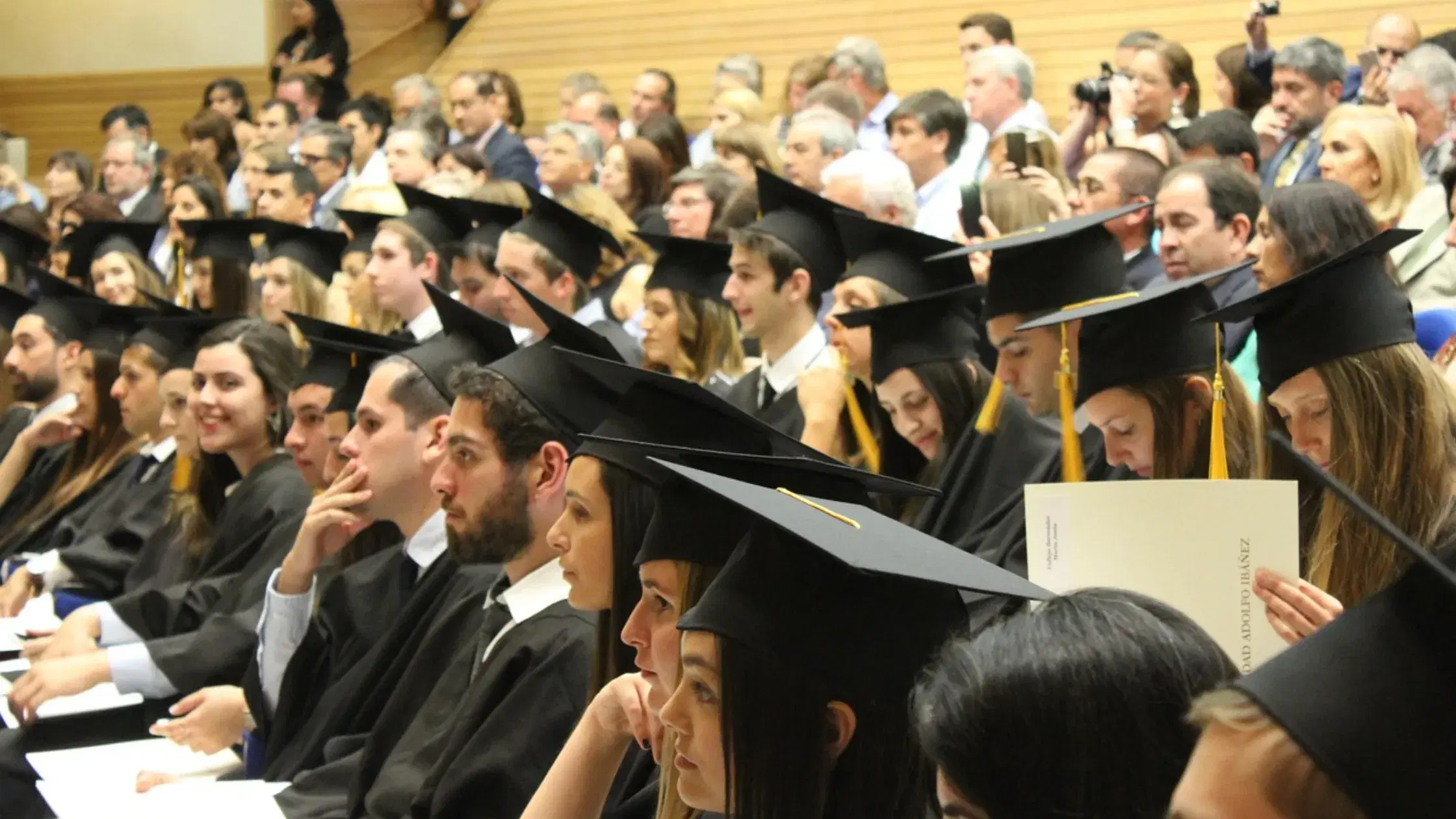The Monash International Leadership Scholarship (MILS)