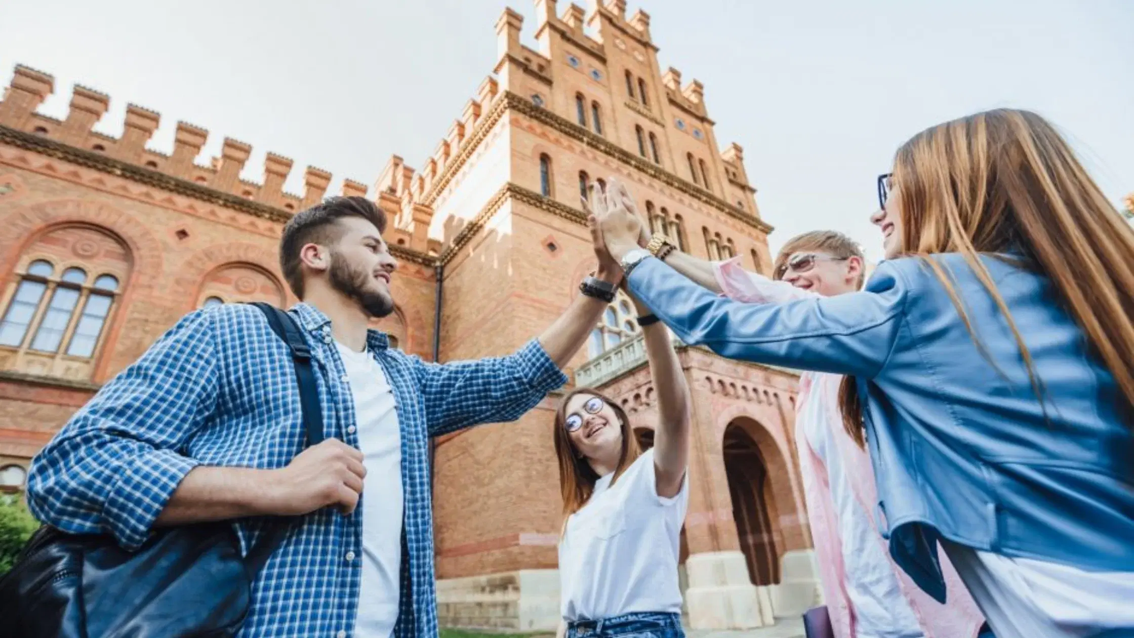 How to Write a Strong Letter of Recommendation (LOR) for Study Abroad (2026)
