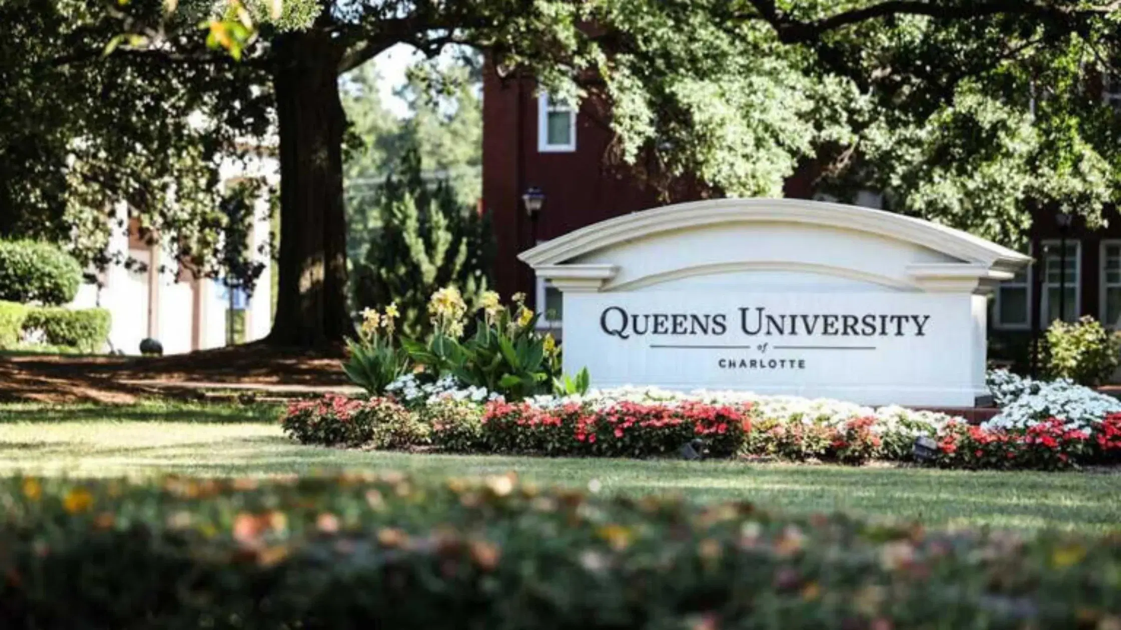 Queen's University Admissions Guide 2026–27